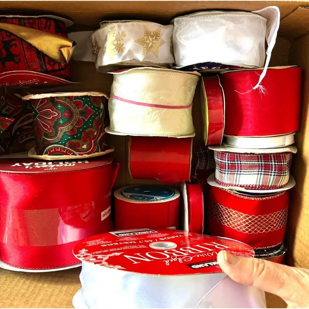 VTG 15 Christmas Holiday Gift Wrapping Ribbon Roll RED White velvet Satin Lot 15